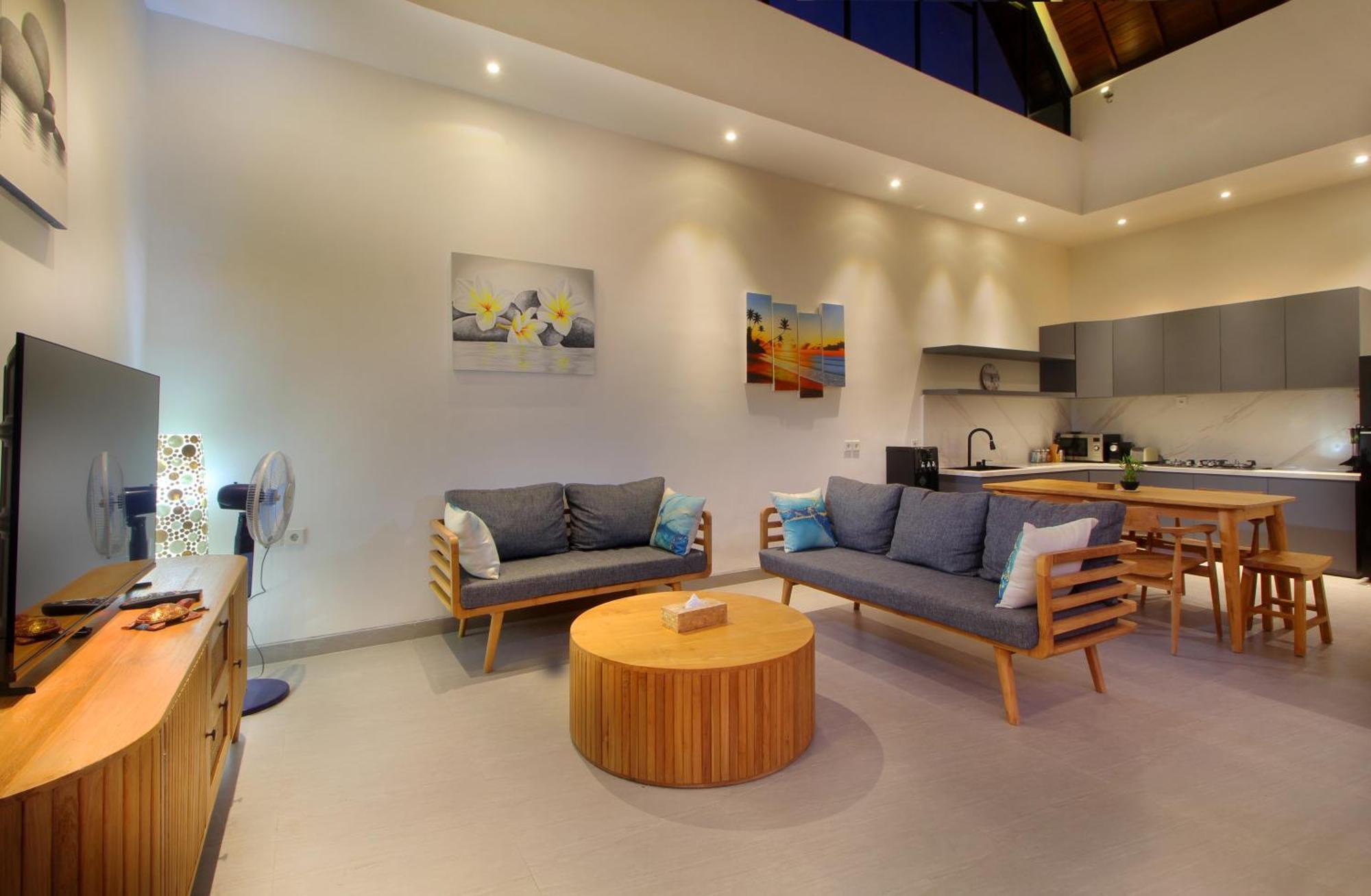 Casa Turtle 3 Bedrooms Pool * Sanur